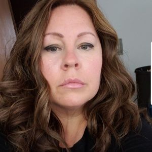 Meet your Posher, Cheryl